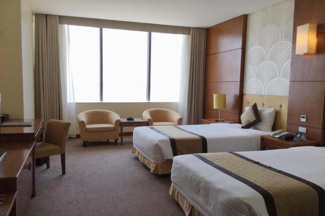 Muong Thanh Grand Ha Long Hotel Exteriör bild