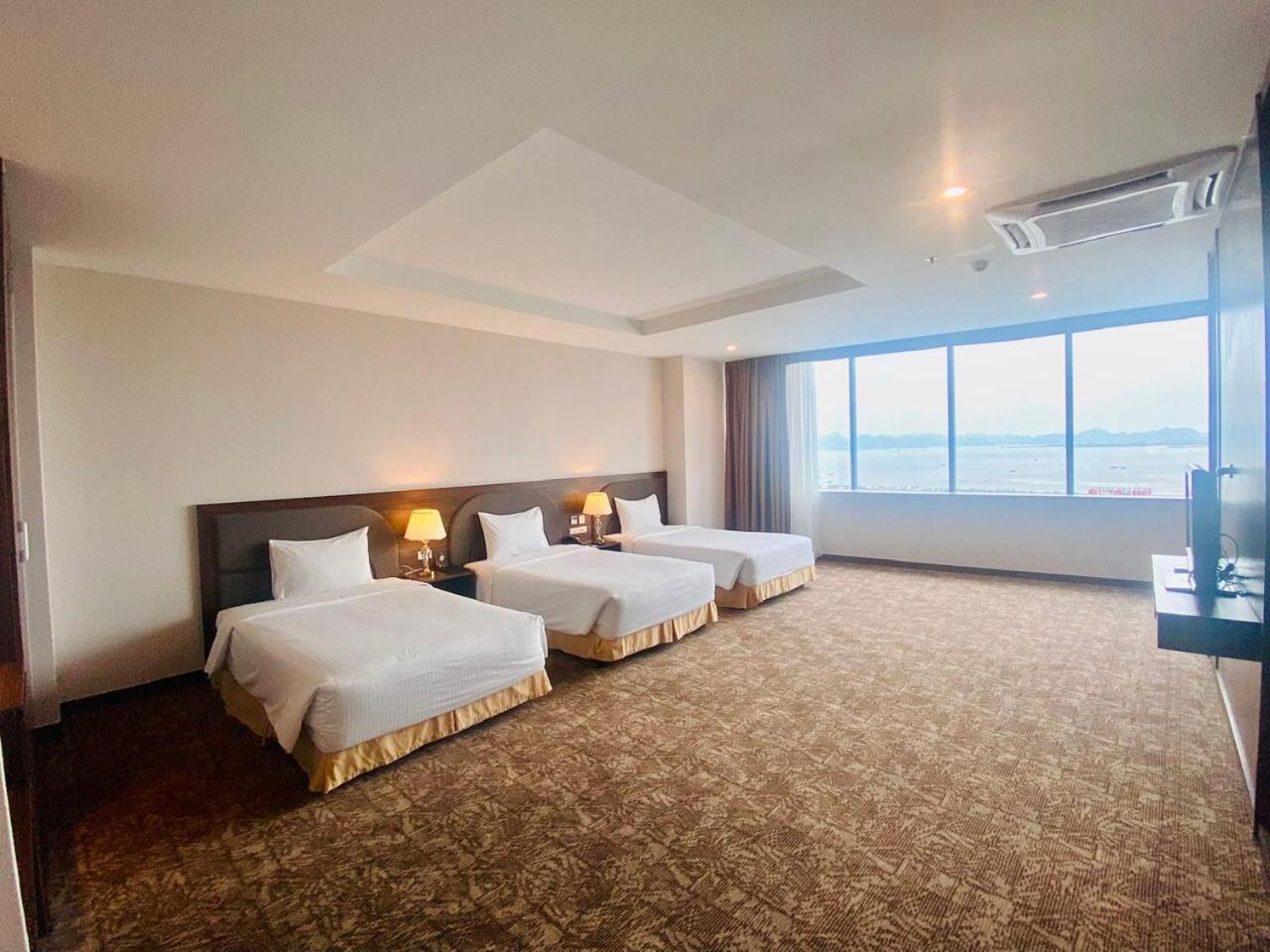Muong Thanh Grand Ha Long Hotel Exteriör bild
