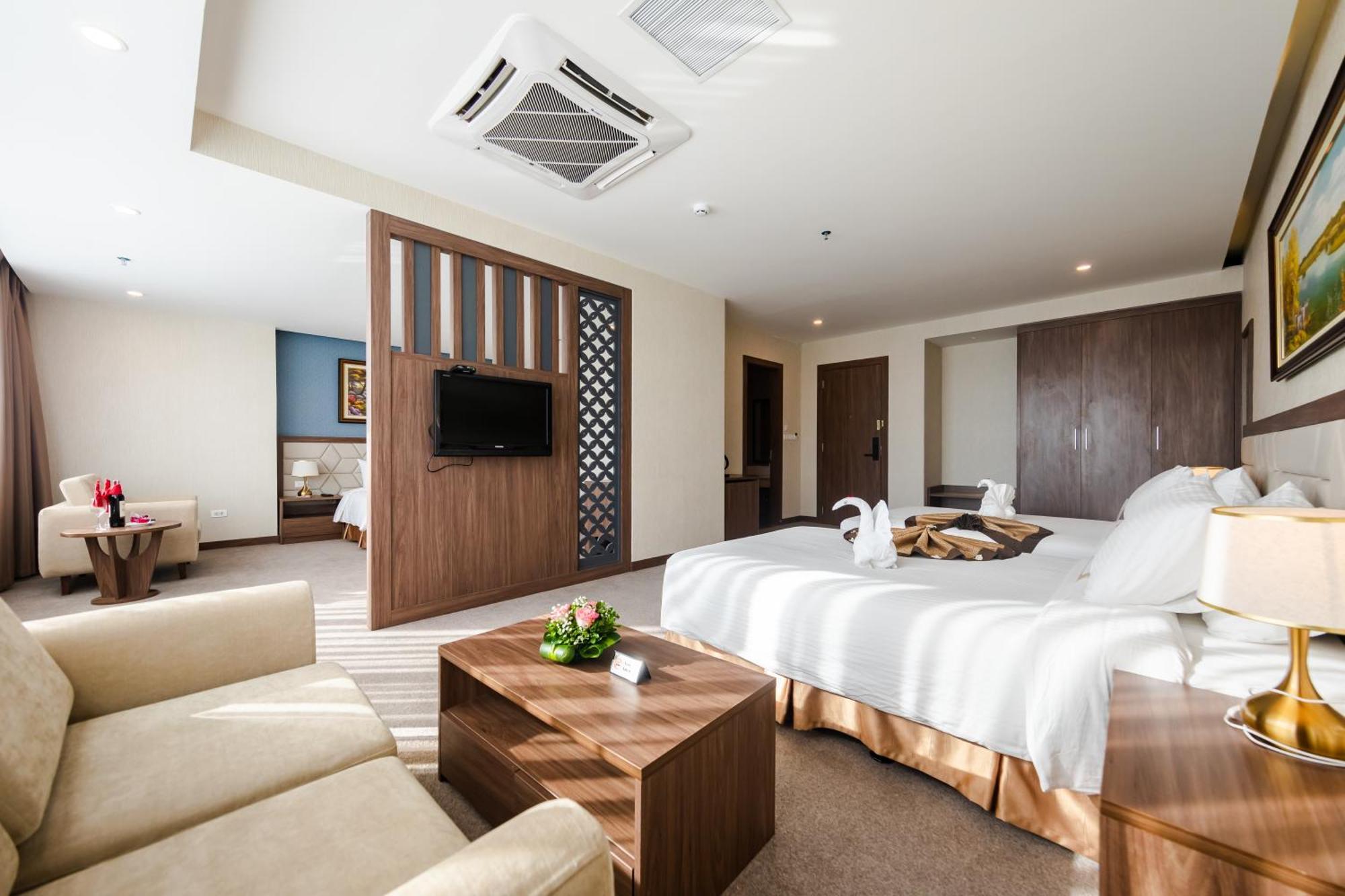 Muong Thanh Grand Ha Long Hotel Exteriör bild